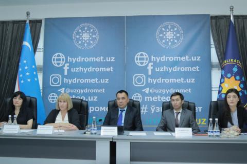 Генеральный директор Узгидромета Ш.Хабибуллаев выступил с речью во встрече Министров "С5+1" по вопросам изменения климата